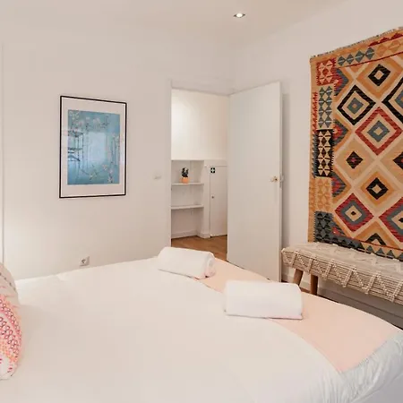 Happy Corner In The Heart Of By Lovelystay *