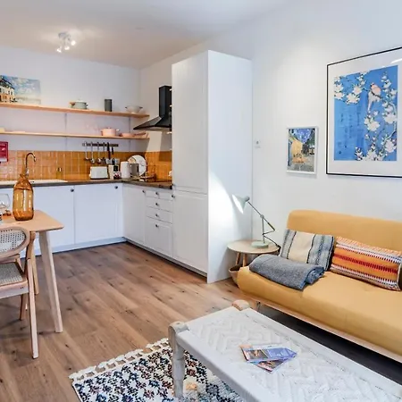 Happy Corner In The Heart Of By Lovelystay Porto