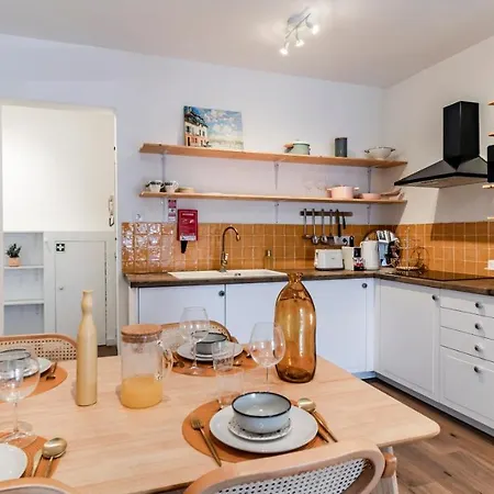 Happy Corner In The Heart Of By Lovelystay